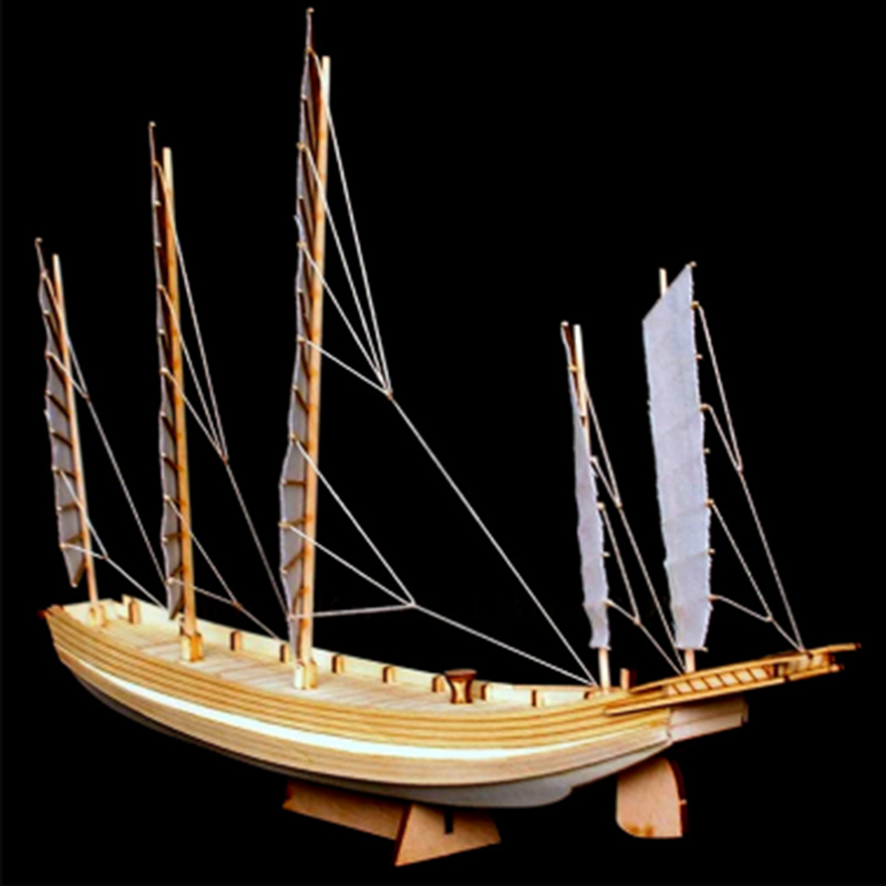 Model Kit Entry Grade - طقم موديل سفينة خشبية عتيقة مصنوعة
