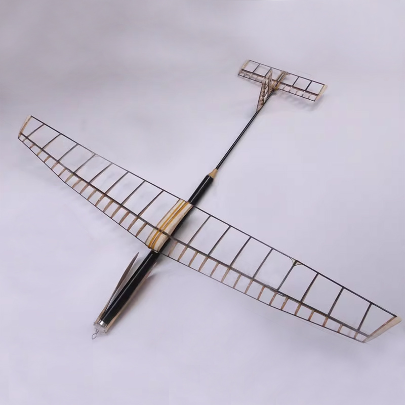 Model Kit Competition - 1 مجموعة جناحيها 645 مللي متر