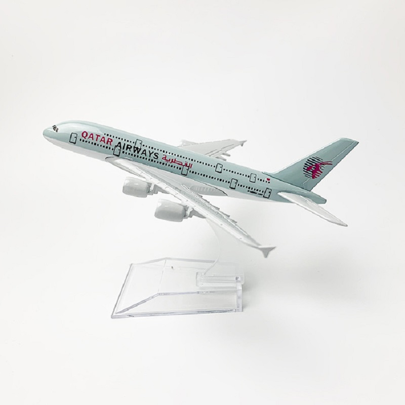 طراز طائرة الخطوط الجوية القطر - مراجعة Model Kit Planes وسعره