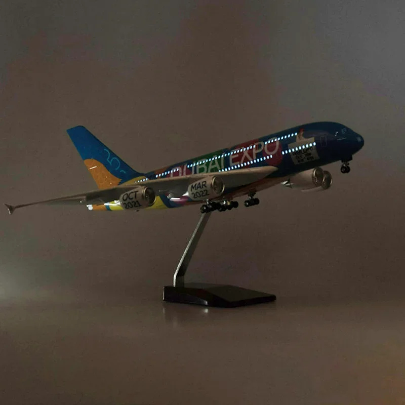 نموذج طائرة إيرباص A380 إكسبي  - مراجعة Model Kit Planes وسعره