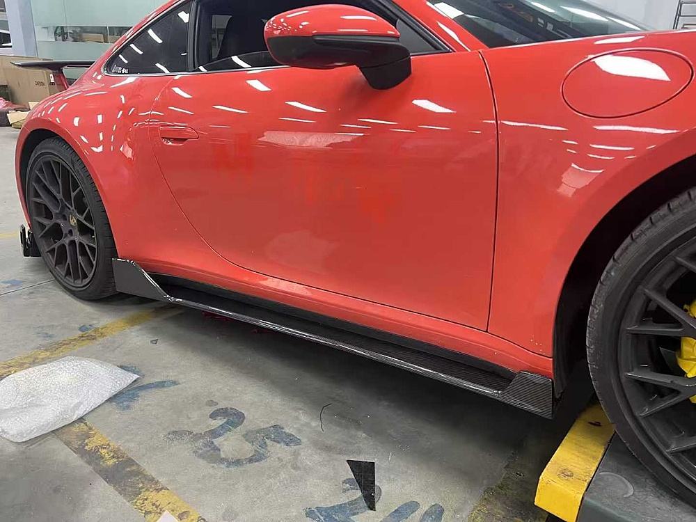 طقم هيكل من ألياف الكربون طراز - مراجعة Model Kit Porsche 911 وسعره