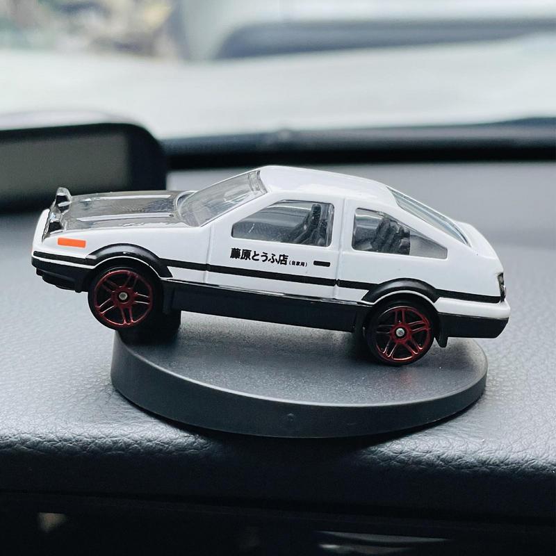 الأولي D AE86 سبيكة نماذج السي - مراجعة Model Kit Ae86 وسعره