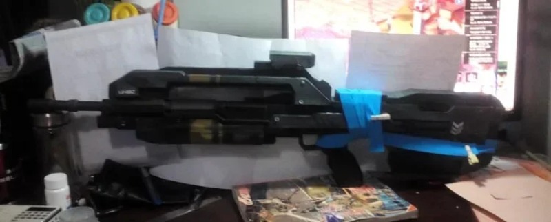 1/1 الحرب البشرية BR85HB بندقي - مراجعة Model Kit Weapons وسعره
