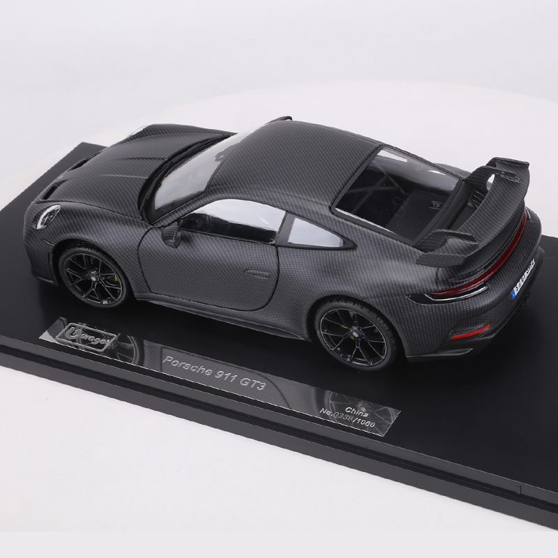 Burago 1:18 Porsche 911 GT3 إص - مراجعة Model Kit Porsche 911 وسعره