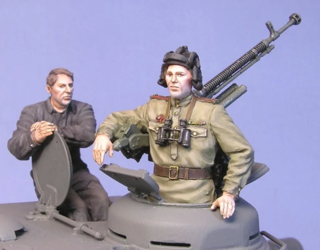 1/35 الراتنج نموذج لجسم بناء م - مراجعة Model Kit Weapons وسعره