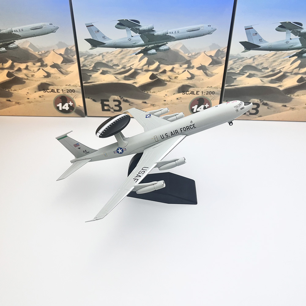 نموذج طائرة E3 بمقياس 1/200، ن - مراجعة Model Kit Planes وسعره