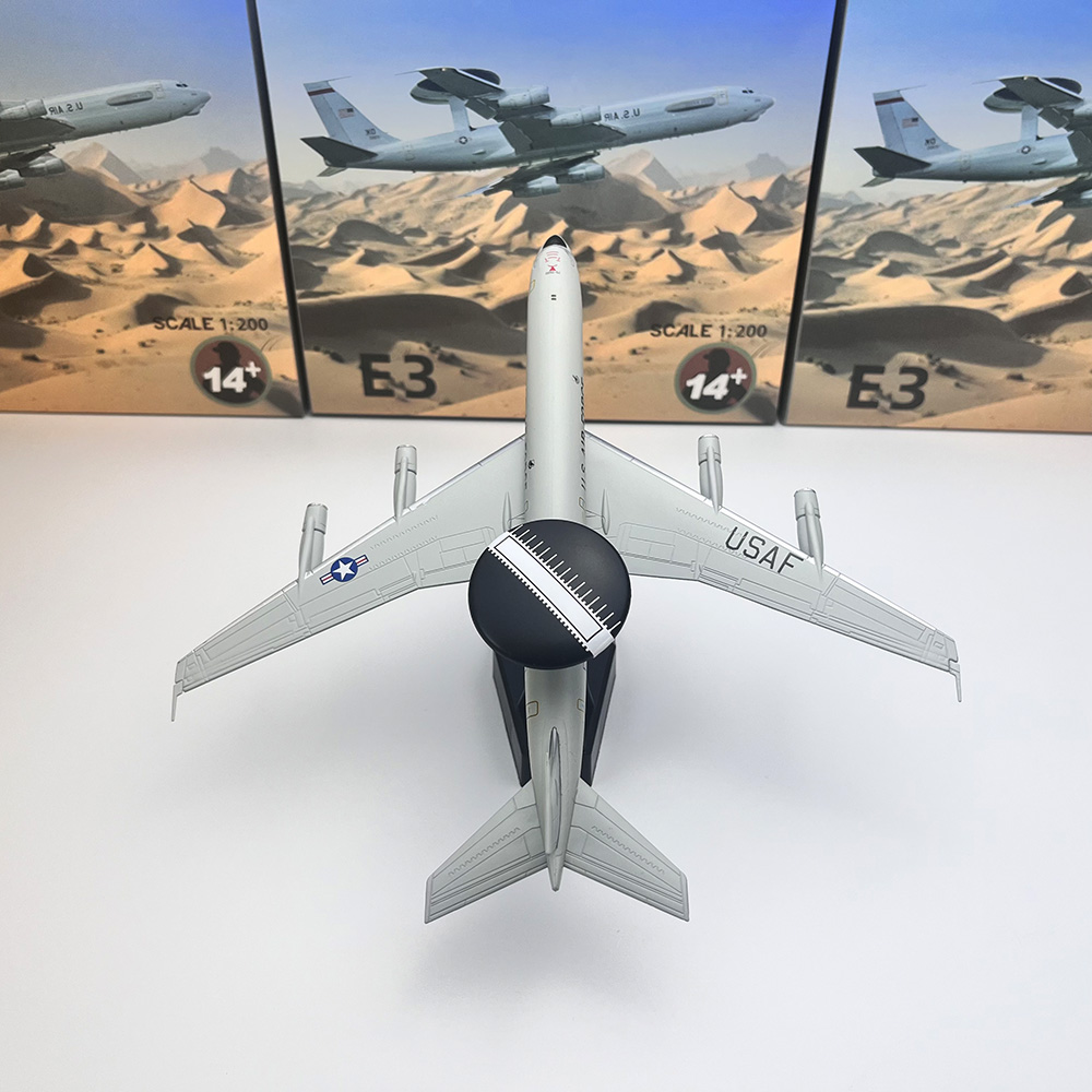 نموذج طائرة E3 بمقياس 1/200، ن - مراجعة Model Kit Planes وسعره