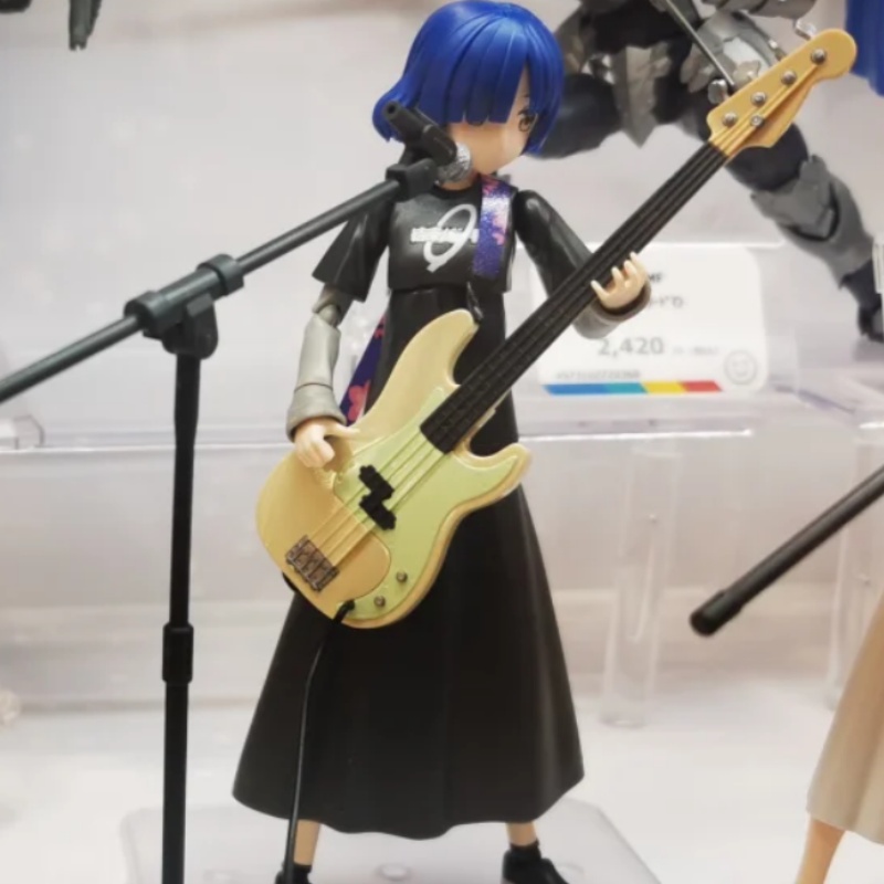 متوفر في المخزون طقم نماذج بلا - مراجعة Model Kit Ryo Yamada وسعره