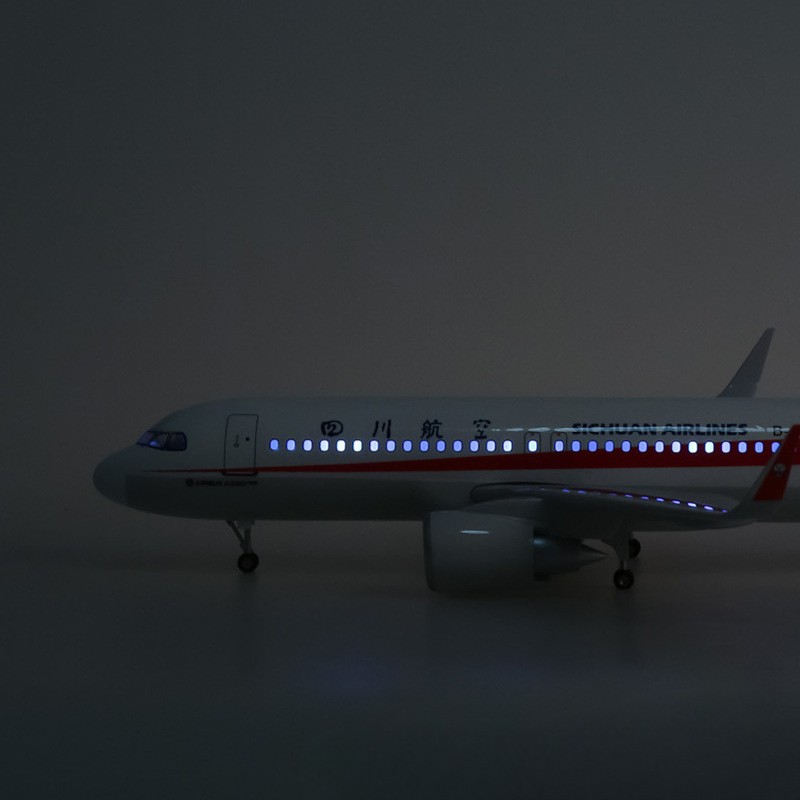 طقم نموذج طائرة من الراتنج الم - مراجعة Model Kit Planes وسعره