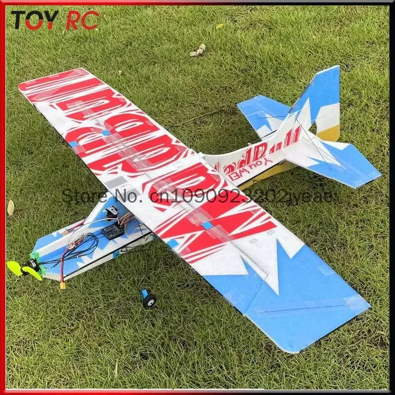 طائرة ماد بول أحادية الجناح قا - مراجعة Model Kit Competition وسعره
